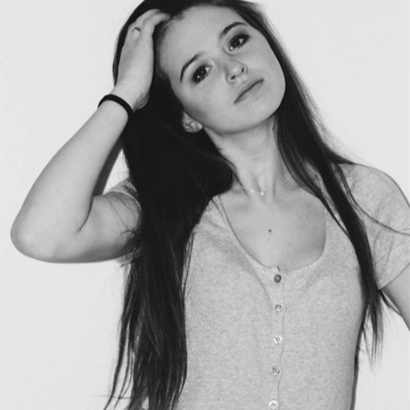 elliewhitty
